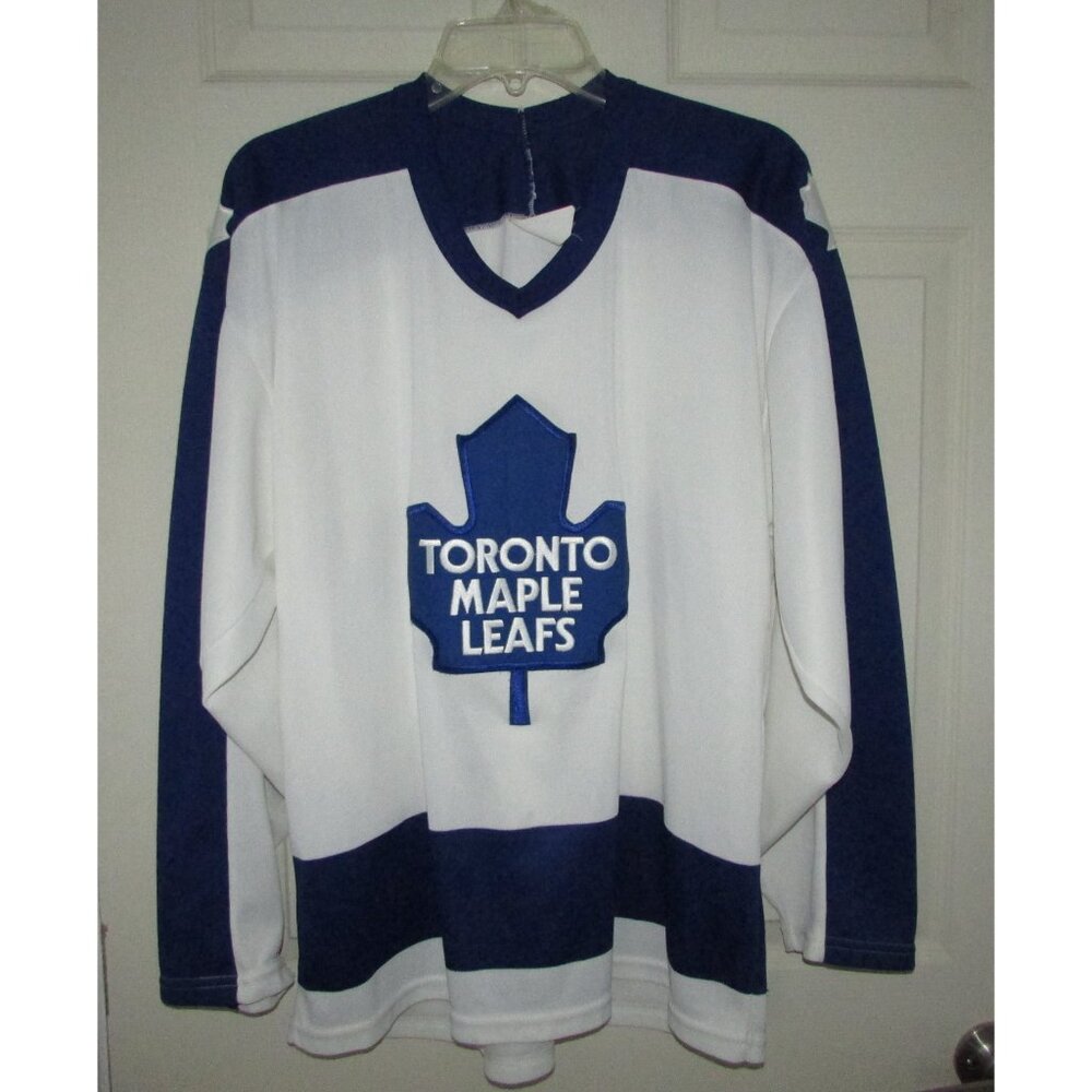 Vintage Toronto Maple Leafs White Jersey